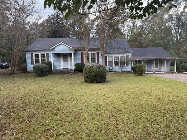 1413 N Jackson St., Brookhaven, MS 39601