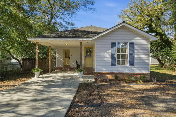 112 Mckinnon St., Petal, MS 39465