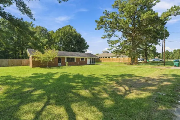 29 Beech Ln., Petal, MS 39465