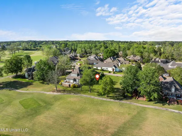 14 Sunset Hill, Hattiesburg, MS 39402
