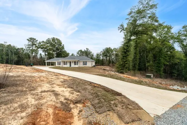120 Cedar Grove Rd., Petal, MS 39465