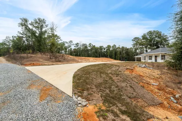 120 Cedar Grove Road, Petal, MS 39465