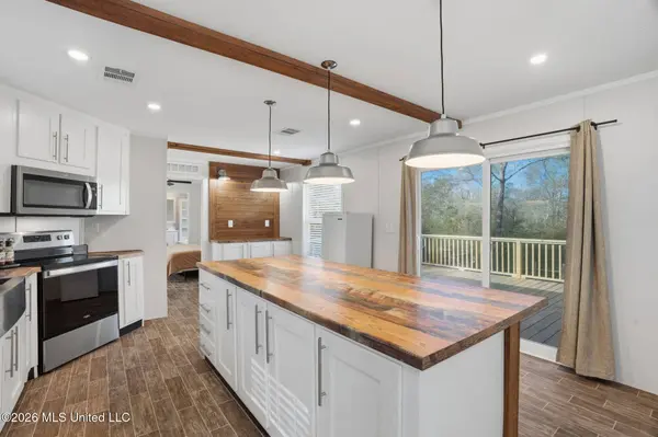 245 Ridge Rd N, Perkinston, MS 39573