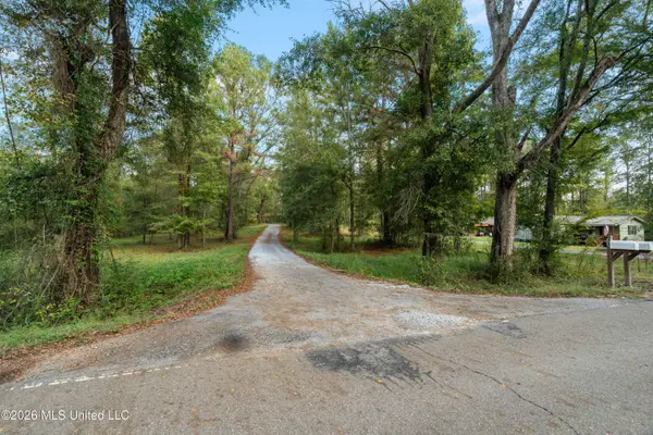 75 Otis Lee Road, Petal, MS 39465