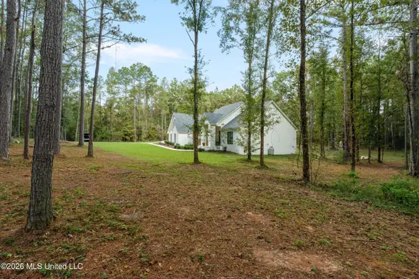 75 Otis Lee Road, Petal, MS 39465