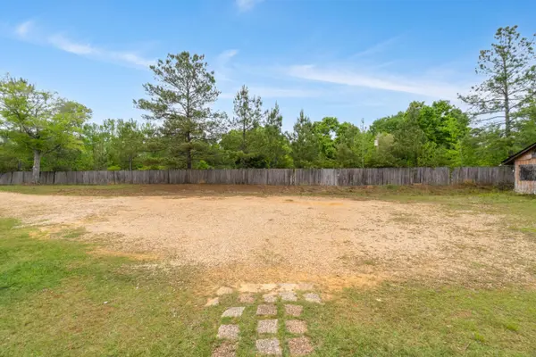 810 Osborn Moody Rd., Poplarville, MS 39470
