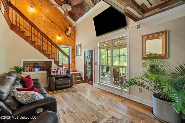 109 B Lowe Lane, Lumberton, MS 39455