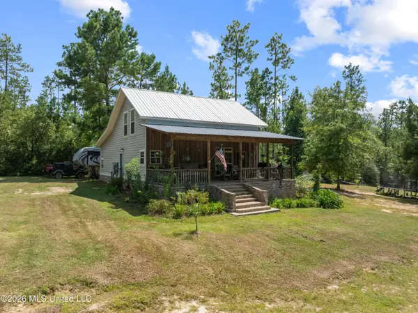 109 B Lowe Lane