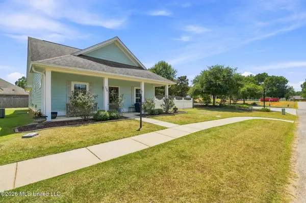 208 Legacy Boulevard, Hattiesburg, MS 39402