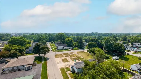 1811 25th Street, Port Huron, MI 48060