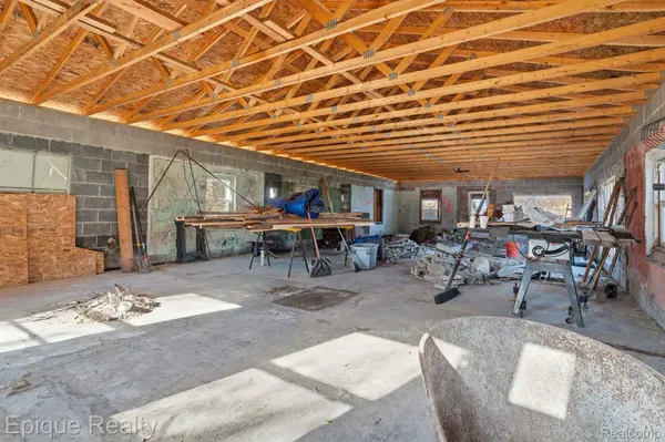 3548 Cleveland ST, Port Huron, MI 48060