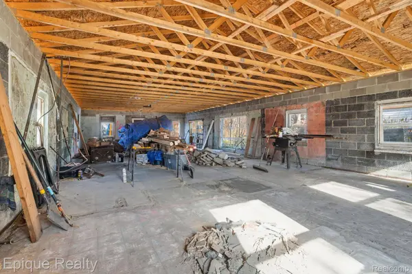3548 Cleveland ST, Port Huron, MI 48060