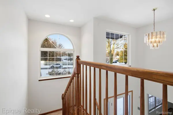 4085 Blue River DR, St. Clair, MI 48079