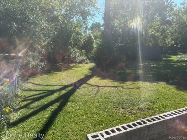 3483 W Gracelawn AVE, Mt. Morris Township, MI 48504
