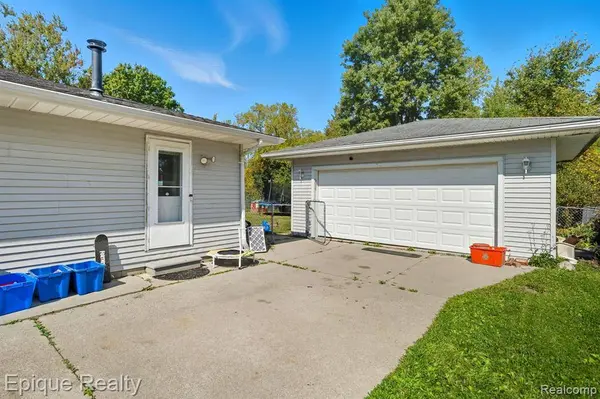 109 Murray Court, Marine City, MI 48039