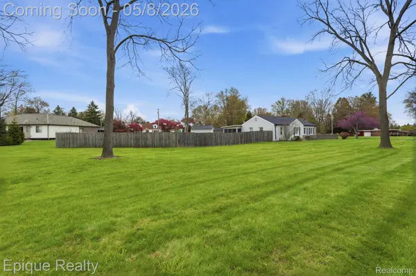 53100 Washington ST, New Baltimore, MI 48047