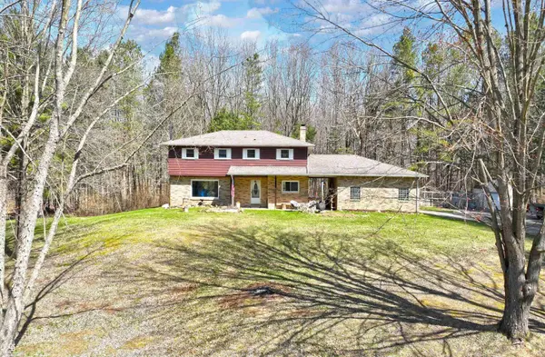 2671 Heritage Ln Lane, Lapeer, MI 48446