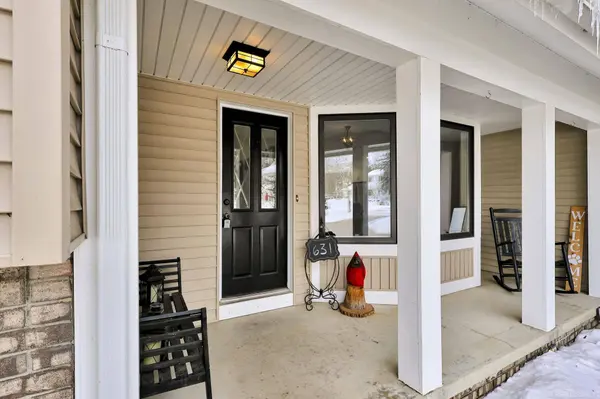 631 Drahner Circle, Oxford, MI 48371