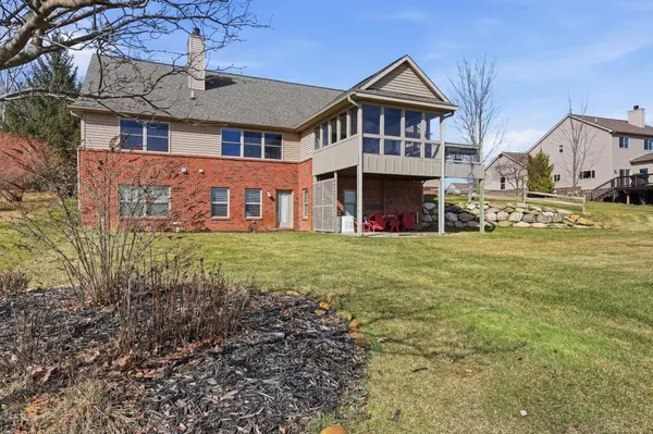 5277 Coulter Lake Trail, Clarkston, MI 48348