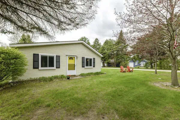 7672 Schroeder Road, Lexington, MI 48450
