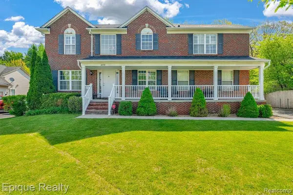 8239 Loon Lane, Grand Blanc, MI 48439 7235