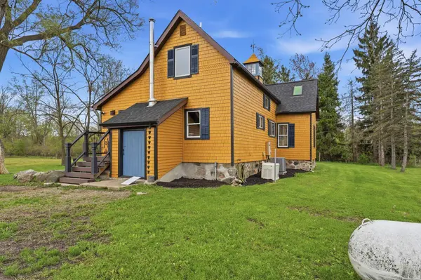 8839 Petz Road, Imlay City, MI 48444