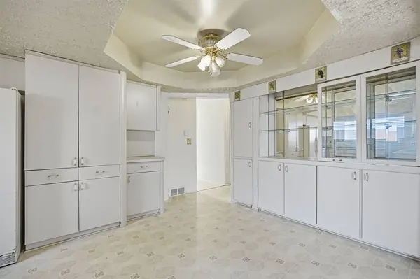 30701 Ventura Street, Southfield, MI 48076-7730