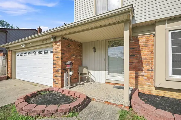 30701 Ventura Street, Southfield, MI 48076-7730