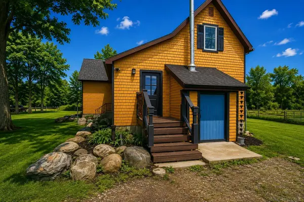 8839 Petz Road, Imlay City, MI 48444