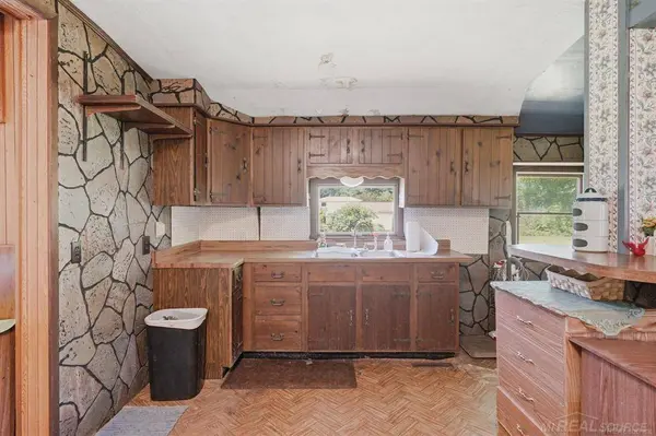 10332 W Dodge Road, Montrose, MI 48457