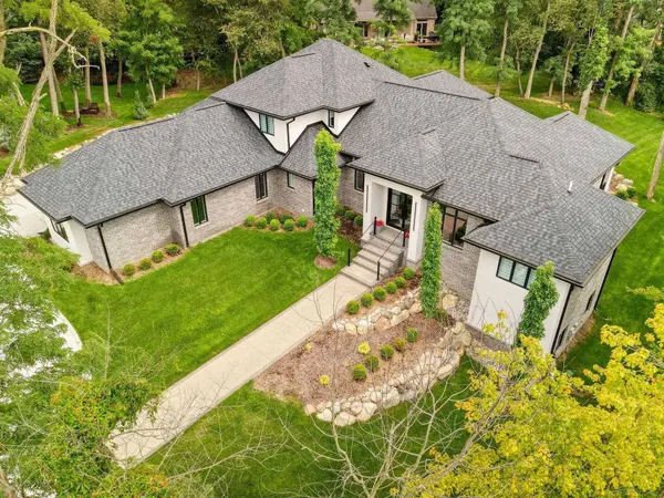 521 Iroquois Court, Oxford, MI 48371