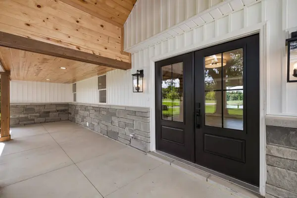 1200 Shephards Lane, Oxford, MI 48371