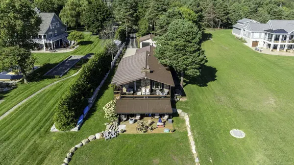 8915 Lakeshore Road, Lexington, MI 48450
