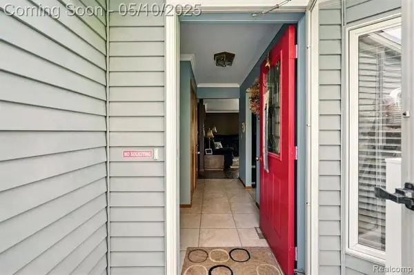 4466 COLONY Court, Swartz Creek, MI 48473