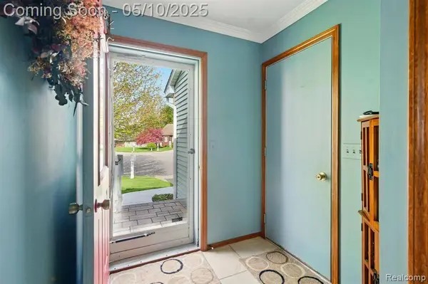 4466 COLONY Court, Swartz Creek, MI 48473