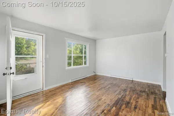 1329 Huron Street, Flint, MI 48507