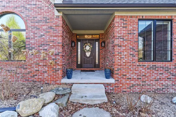 5833 Westwood DR, Grand Blanc Twp, MI 48438