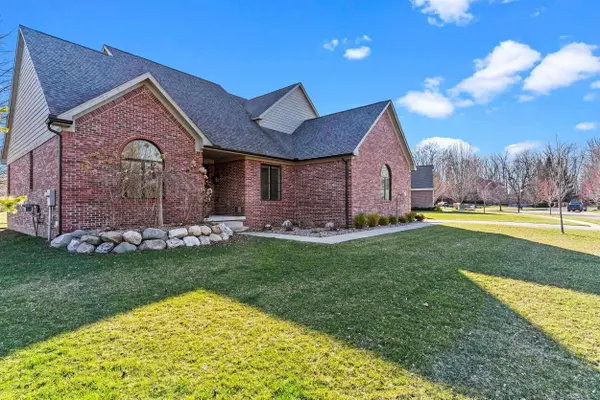 5833 Westwood DR, Grand Blanc Twp, MI 48438