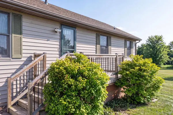 9889 Ditch RD, Chesaning Township, MI 48616