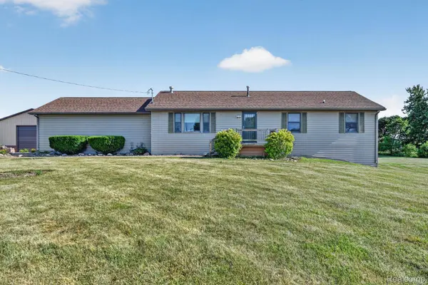 9889 Ditch RD