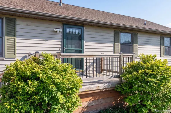 9889 Ditch RD, Chesaning Township, MI 48616