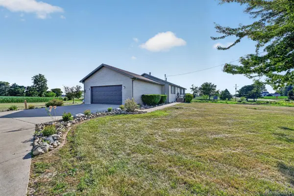 9889 Ditch RD, Chesaning Township, MI 48616
