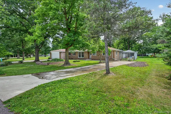 4877 Orchard LN, Rush Township, MI 48867
