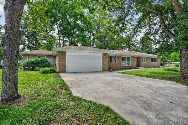 4877 Orchard LN, Rush Township, MI 48867