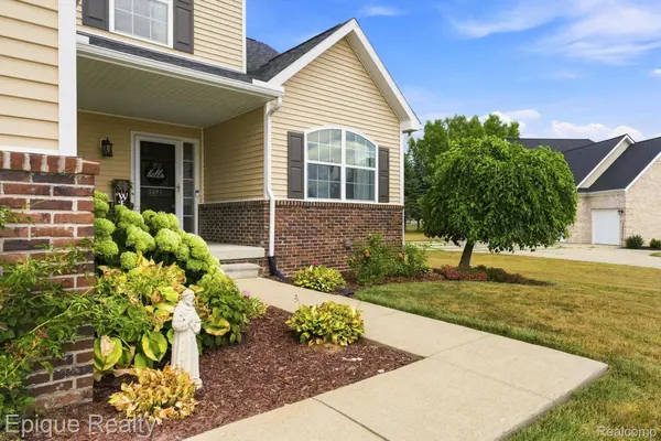 5591 Windermere DR, Grand Blanc Charter Township, MI 48439