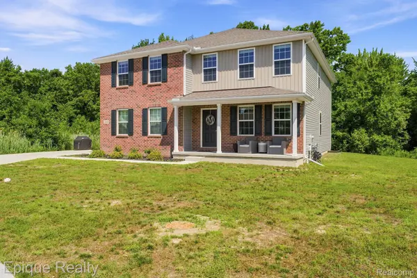 2360 Scenic Hollow DR, Grand Blanc Charter Township, MI 48439