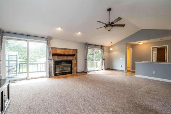 2126 Hartwick Lane, Howell, MI 48855