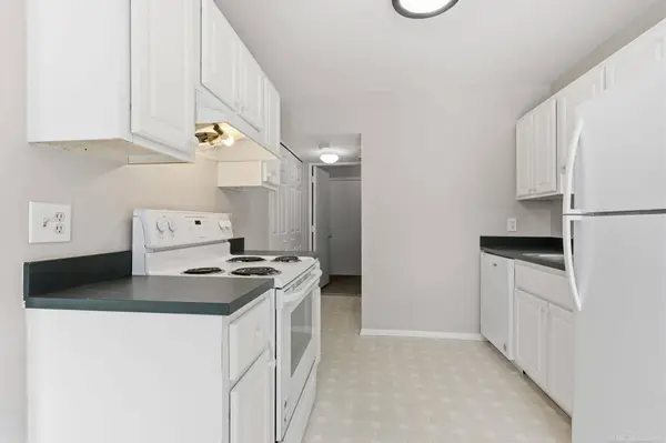50010 S Angelo Court, New Baltimore, MI 48047