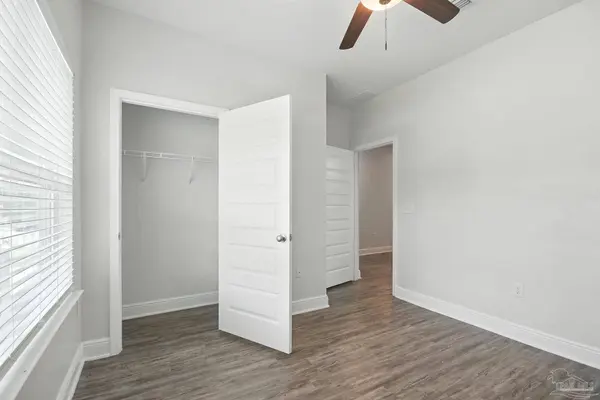 3521 Whitetail Ln, Pensacola, FL 32526