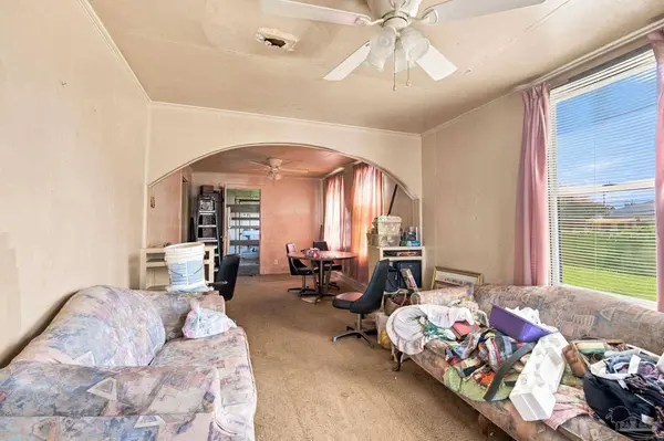 309 W La Rua St, Pensacola, FL 32501